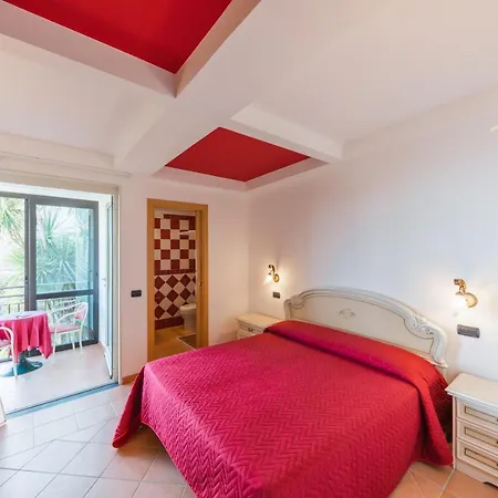 Hotel La Margherita 3*