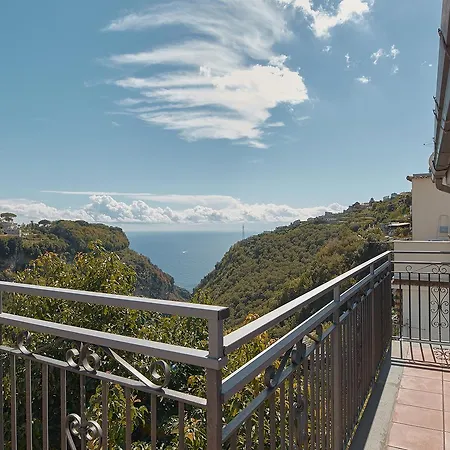 La Margherita 3* Scala